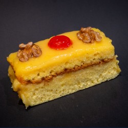 Pastel Yema con Nueces - Un...